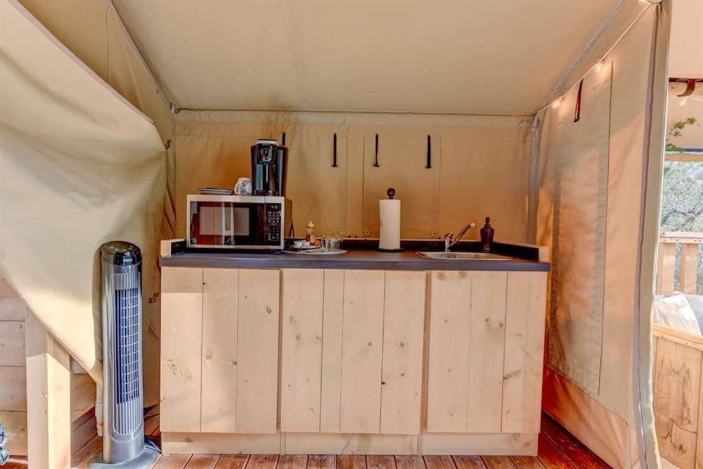 מלון ג'ונסון סיטי 12 Fires Luxury Glamping With Heating #5 מראה חיצוני תמונה